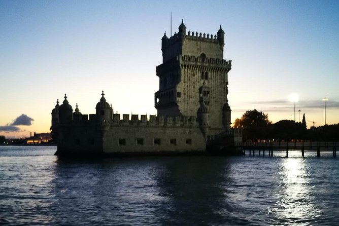 2-Hour Lisbon Traditional Boats Sunset Cruise with White Wine - Alfama, Santa Engrácia, and the quieter monuments along the Tagus