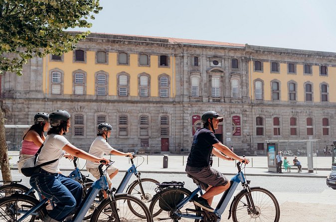 3-Hour Porto Highlights on a Electric Bike Guided Tour - Guides make or break the experience, and this tour leans on strong ones