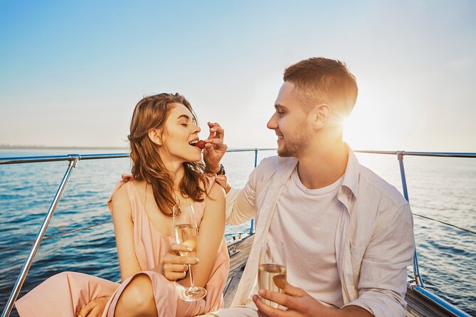 Albufeira: 3 Hours Benagil Caves & Coastline Tour - "Unwind" - The long cruise stretch: São Rafael to Senhora da Rocha