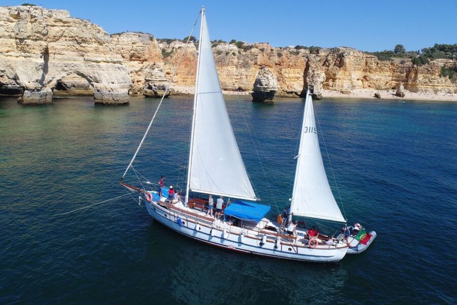 Albufeira: 6-Hour Boat Tour with BBQ and Drinks - Timing, weather, and what to bring for comfort