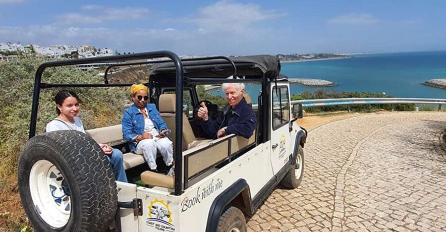 Albufeira: Beaches, Old Town, and Salgados Lagoon Jeep Tour - Key highlights to watch for