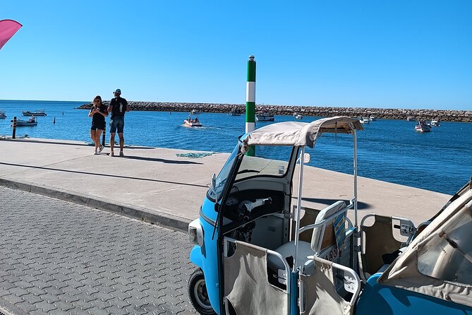 Albufeira: City Highlights & WINE TASTING - Old Town intro and monument spotting, without the guesswork