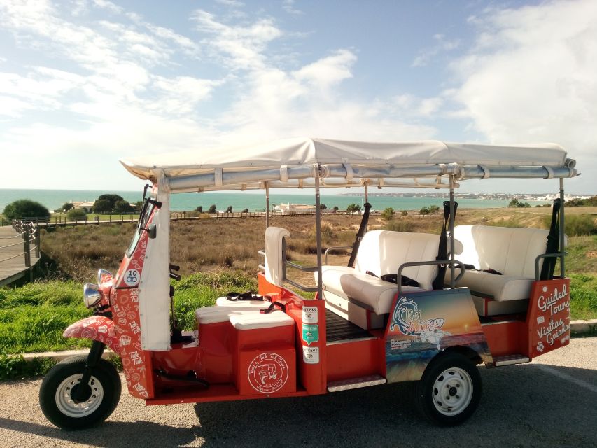 Albufeira: Private Tuk Tuk Tour - The beaches by tuk tuk: from Arrifes to Salgados