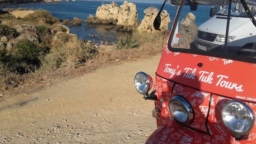 Albufeira: Private Tuk Tuk Tour - Marina and fishing dock: a different side of Albufeira
