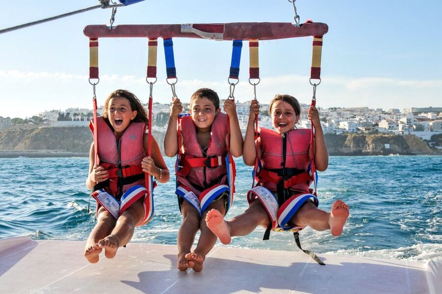 Albufeira: Single, Double or Triple Parasailing Tour - Timing Reality Check: Why Your Flight Might Not Be Exactly 10 Minutes