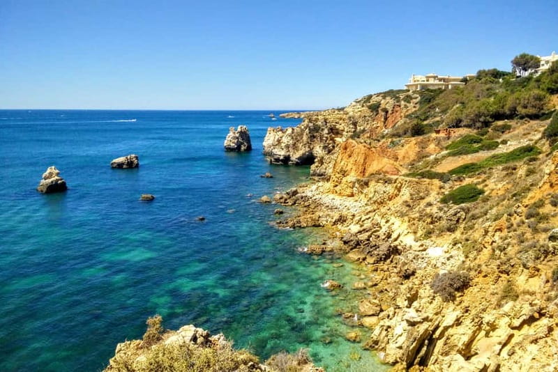 Albufeira: Tuk Tuk Ride with Old Town and Beaches - Why this Albufeira tuk tuk feels like the smart way to start