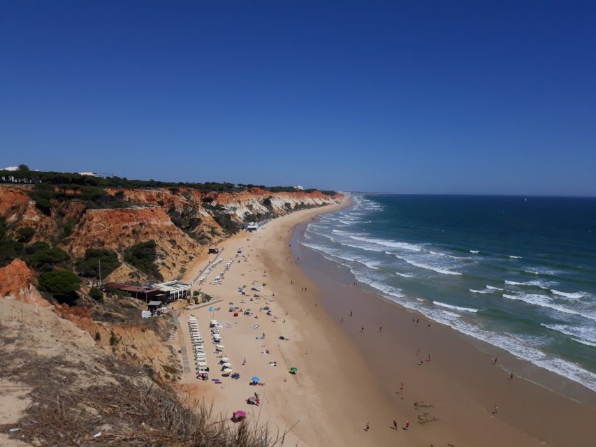 Albufeira: Tuk-tuk Sightseeing Tour - Aldeia das Acoteias, Tomatos Beach, and the Vilamoura edge