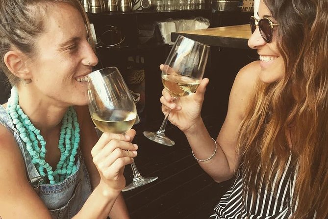 Albufeira Wine Tasting: Boutique Winery Tour & Historic Silves - Who this tour fits best