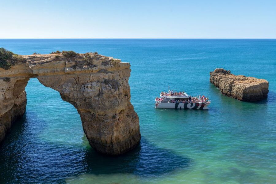 Algarve 3-Hour Caves and Coastline Boat Trip - Guided Caves and Coastline: What the Narration Adds