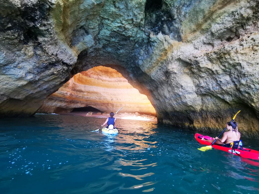 Algarve: Benagil Cave Sunrise Kayak Tour with Shower Use - Paddling route you’ll actually feel: from Benagil to Carvalho