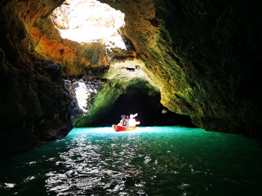 Algarve: Benagil Cave Sunrise Kayak Tour with Shower Use - Guides on the water: why names like Pedro and Marta matter