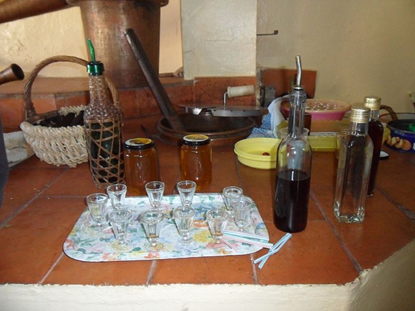 Algarve Full-Day Jeep Safari Tour with Lunch - Chicken Piri Piri Lunch and Algarve Drinks That Actually Feel Local