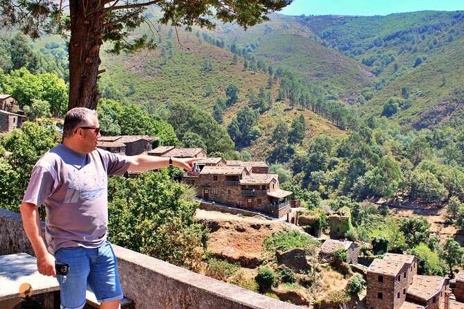 An adventure through the Schist Villages of Lousã (with walk) - Castle of Lousa (Castelo de Arouce): viewpoint time over Sra da Piedade