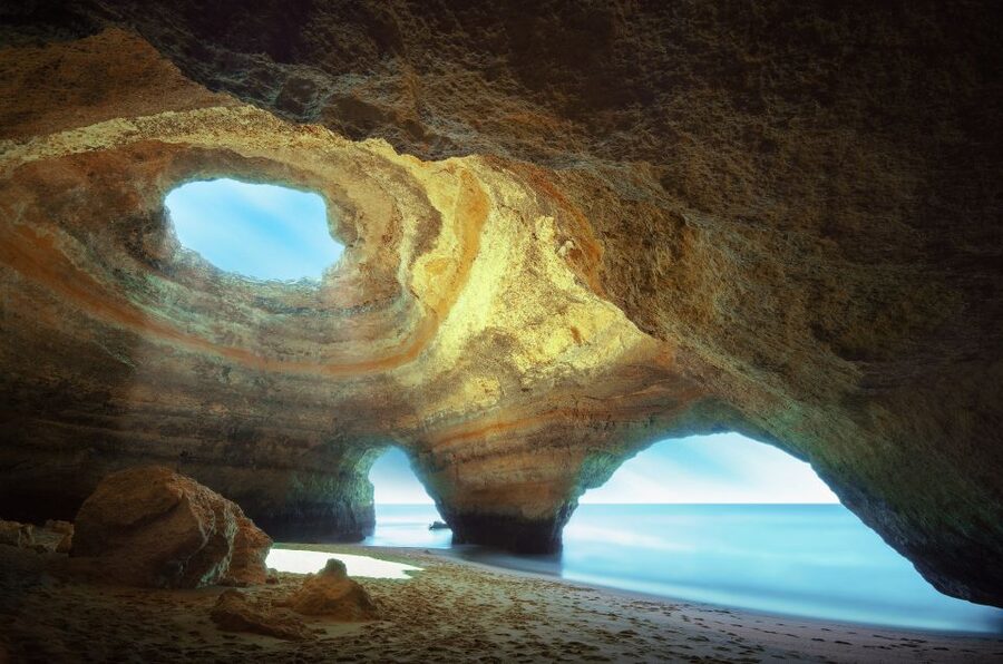 Armação de Pêra: Guided Boat Tour of Benagil's 15 Best Caves - Why this Benagil cave cruise is built for close-up views