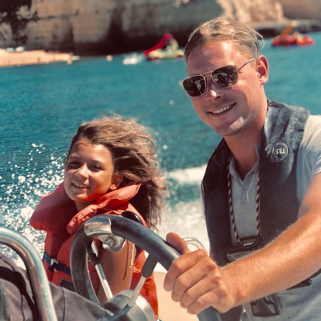 Armação de Pêra: Guided Boat Tour of Benagil's 15 Best Caves - The route along Lagoa and the cliffs: where the magic starts