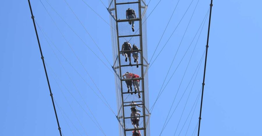 Arouca: Guided Tour Paiva Walkways + 516 Suspension Bridge - Photo Moments with Real Practical Extras
