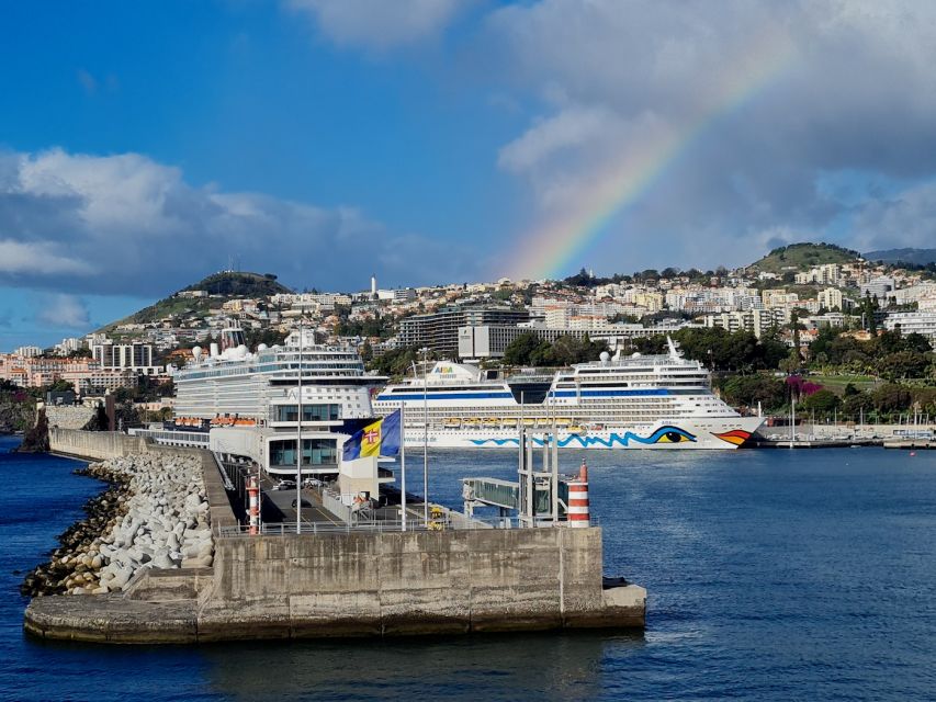 Audio Guide Citywalk Funchal for Cruise Guests - Santa Catarina Park above the harbor, where the walk resolves