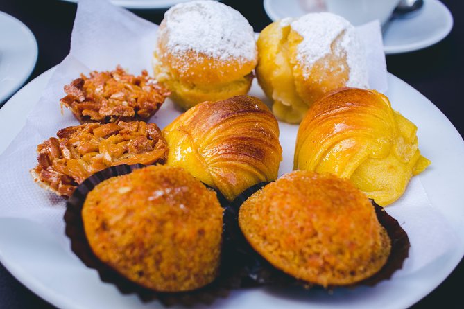 Authentic Food and Wine Tour in Porto by Food Lover Tour - Wine, port, and beer tastings you can actually connect to food