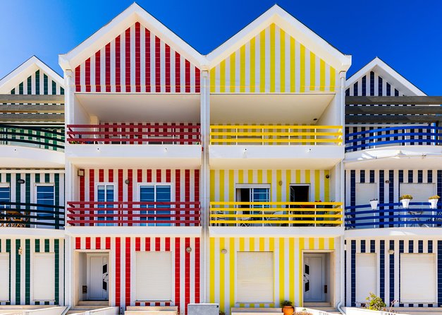 Aveiro and Costa Nova Half Day Tour from Porto with Boat Ride - Aveiro and Costa Nova in four hours: what the day feels like