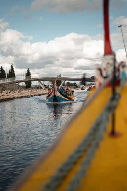 Aveiro: Moliceiro Boat Tour - The 45-Minute Route: Old Town, Salt Pyramids, and Locks