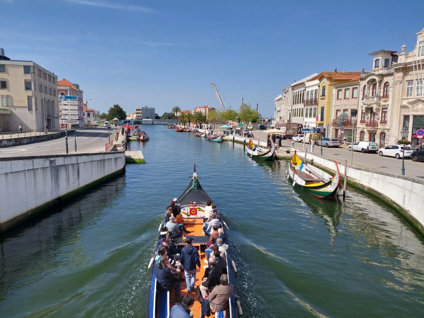 Aveiro: Stories, Canals, and Tiles Guided Walking Tour - Why Aveiro makes sense on foot