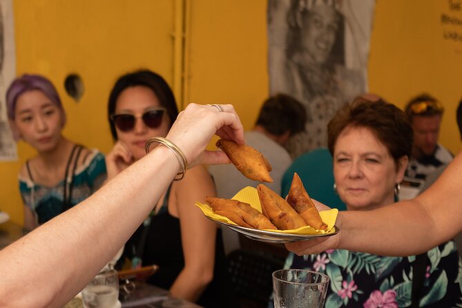 Award-Winning Original Lisbon Food Wine Tour: 19 Curated Tastings - Stop 1 in Baixa de Lisboa: first bites with city architecture context