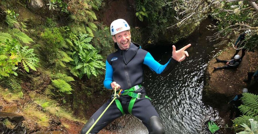Beginner Canyoning Madeira - Guides, photos, and that humor that lowers the stress level