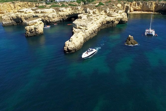 Benagil Cave Cruise - Praia da Coelha: a short 15-minute taste of another coastline side
