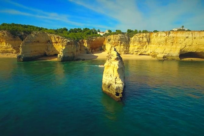 Benagil Caves Boat Cruise - Meeting at Gate 4 Café, Albufeira Marina, and how to time your arrival