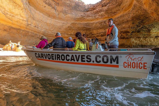 Benagil Long Boat tour (From Carvoeiro to Praia da Marinha) - The Small-Boat Advantage: More Close-Up, Less Waiting