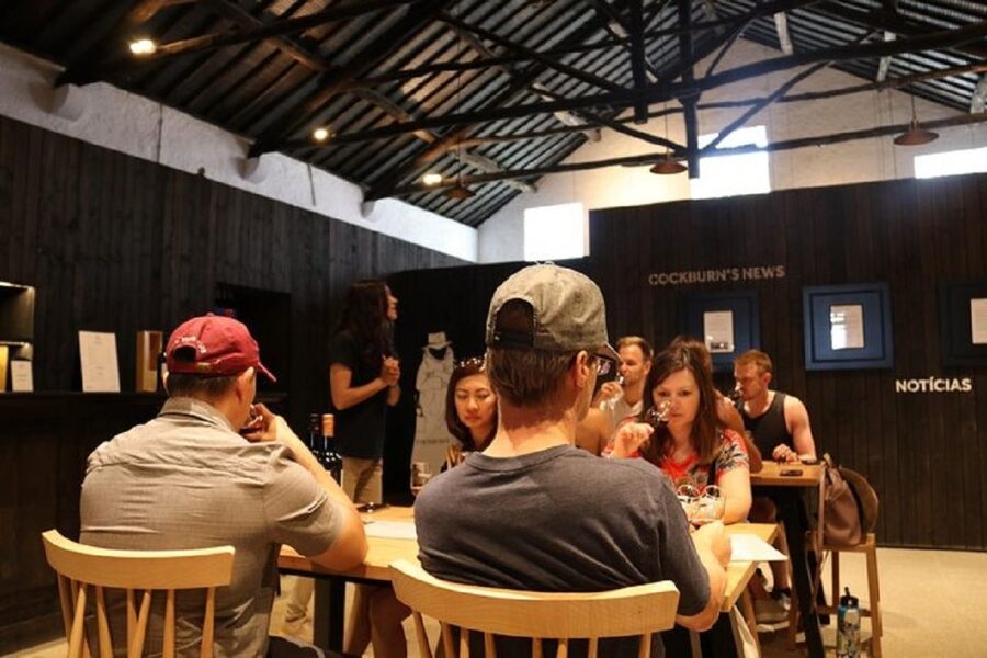 Best of Porto Guided Tour: Cruise & Wine Tasting - Foz do Douro free time: seaside air, ocean views, and Castelo do Queijo sighting