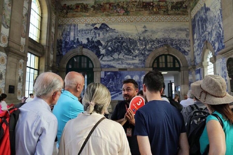 Best of Porto Guided Tour: Cruise & Wine Tasting - The guided walking route: Aliados, Clérigos views, and the São Bento tile stop