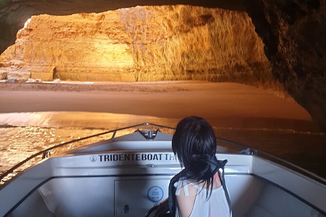 Boat Trip to the Benagil Caves from Armação de Pêra - What you actually see at the Algar de Benagil cave entrance