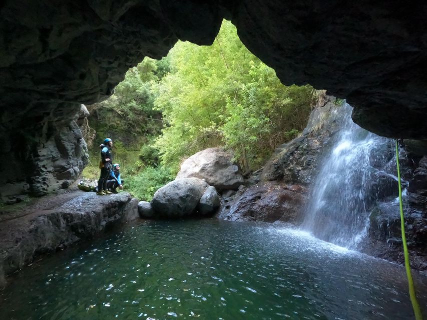 Canyoning Level 2 - Ribeira do Cidrão- Madeira Island - Gear that makes you warmer, safer, and more confident on rope