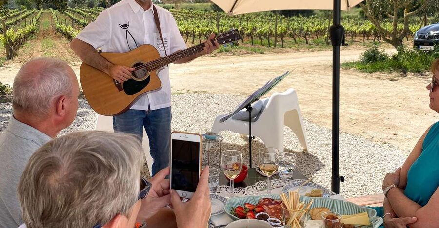 Carvoeiro/Portimão/Alvor: Wine Tour w/ Tasting, Tapas, Music - Wine and Music in the Algarve: What This Tour Really Feels Like