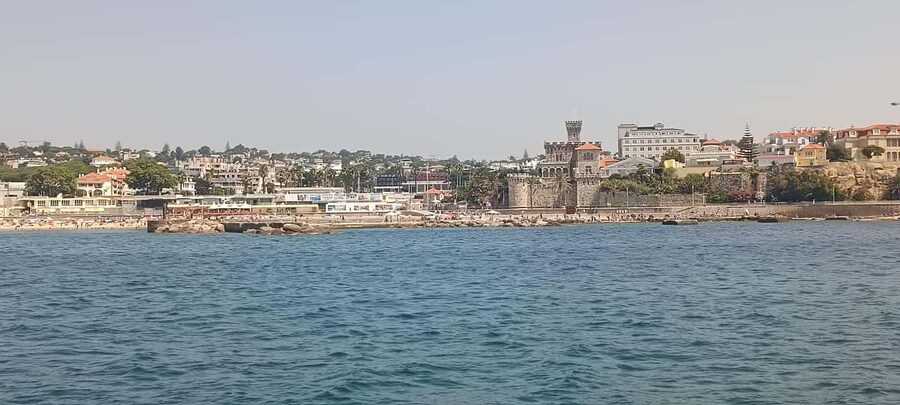 Cascais Coastal Secrets: 90-Minute Cruise with Free Drinks - On Board Comfort: A Wooden Boat, Wind, and That Red Sofa