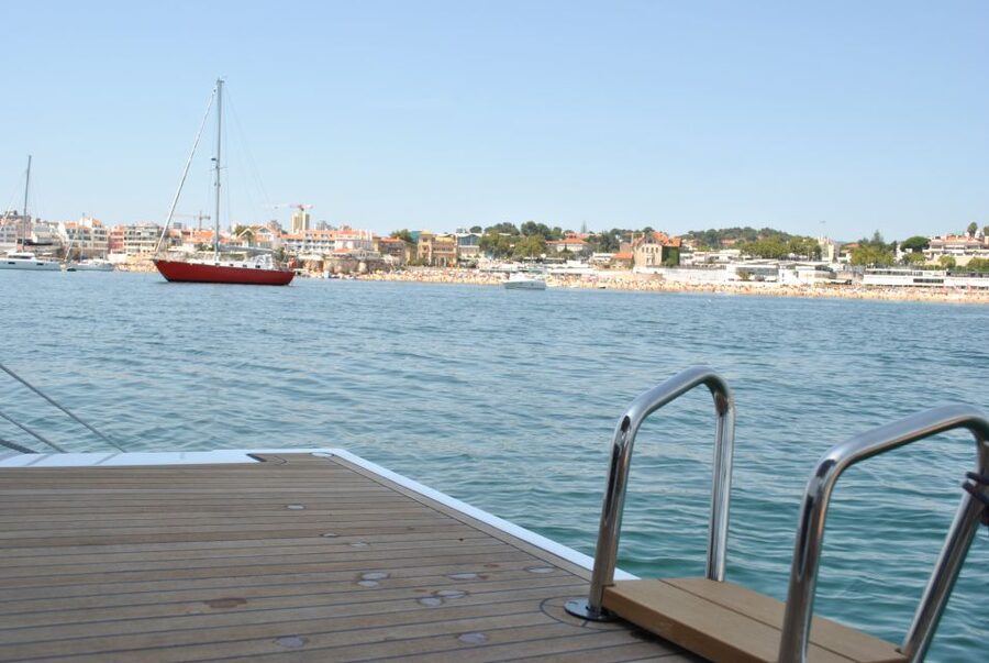 Cascais: Sailing Tour with Drink - Lisbon viewpoints without doing a full city day