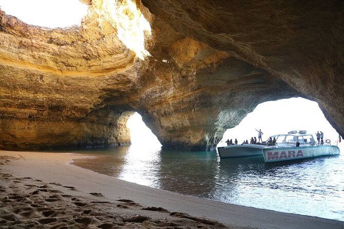 Catamaran Cruise: Caves and Coastline to Benagil - How Crowds and Seating Affect Your Views