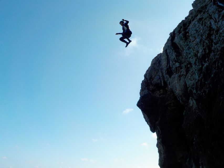 Coasteering Algarve: Cliff Jump, Swim & Climb in Sagres - Entering the Costa Vicentina at Ingrina Beach