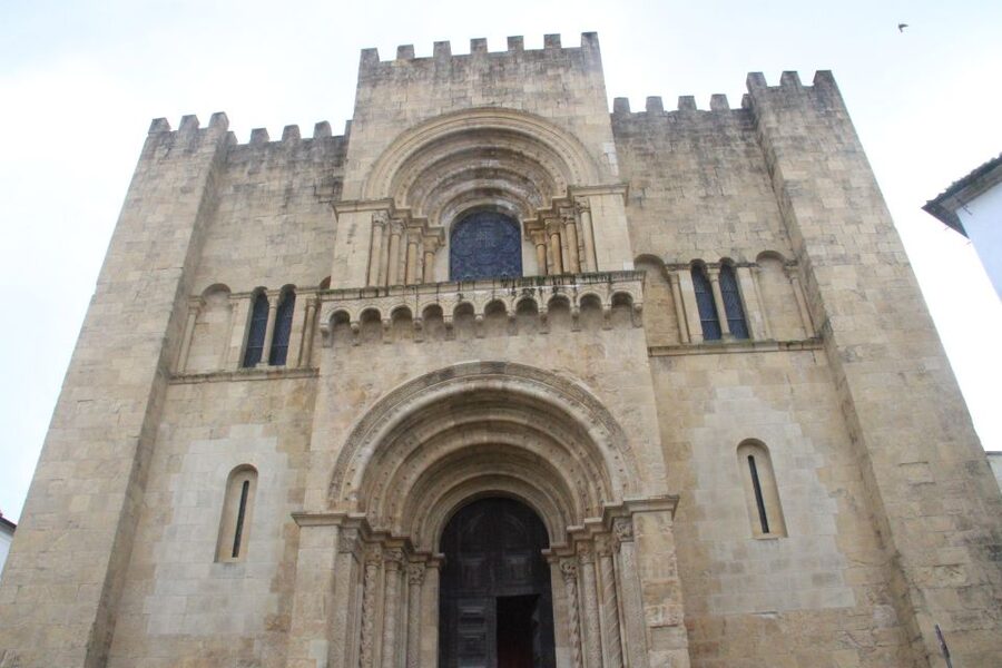 Coimbra: University of Coimbra Guided Tour - Upper Town walk: seeing Coimbra change as you climb