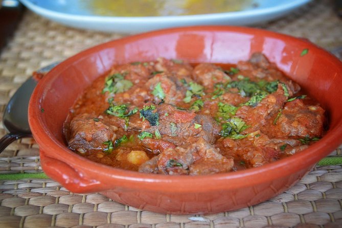 DINNER OR TAPAS in a Poruguese Home - Food details you can plan around (and what to watch for)