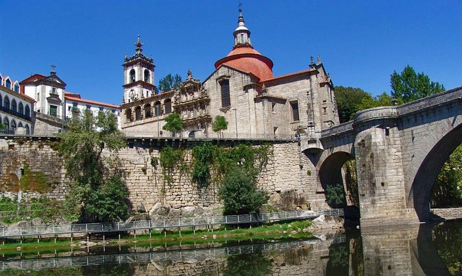 Douro Valley Tour - 3 Wine tastings, Lunch & river Cruise - The Porto pickup that actually gets you out of town