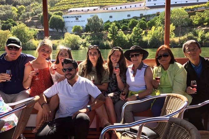 Douro Valley Tour: Wine Tasting, Cruise and Lunch from Porto - Final Viewpoints and the Return to Porto