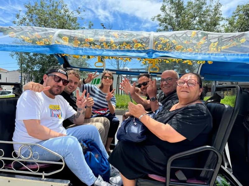 Eco Tuk Tours Lisbon - Santa Engracia Pantheon and the Flea Market Photo Moment