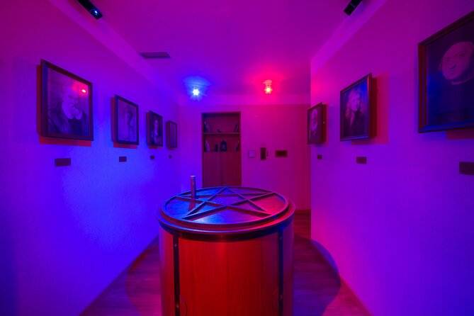 Escape Hunt Experience - Escape Hunt Lisbon in 90 minutes: what you actually do