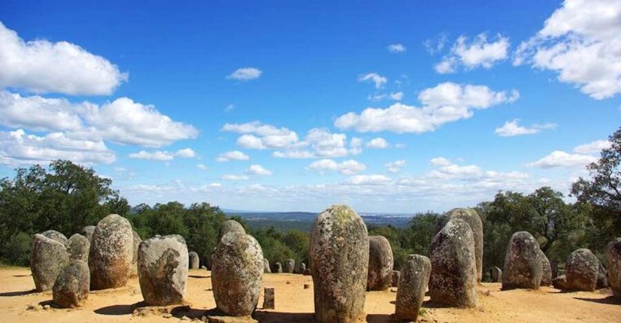 Évora and Megaliths Full-Day Tour from Lisbon - Almendres Cromlech: Older Than Stonehenge, and Built for the Sky