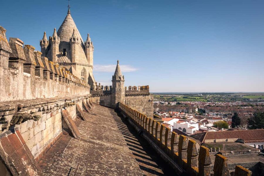 Évora: Private & Flexible Walking Tour in Historic Center - Évora’s Best “Flexible Day” Plan, a Circular Loop You Can Actually Use