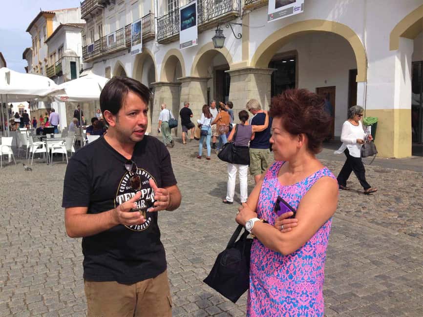 Évora: Small group walking tour with Chapel of Bones - Chapel of Bones: what makes it unforgettable and how to handle the vibe