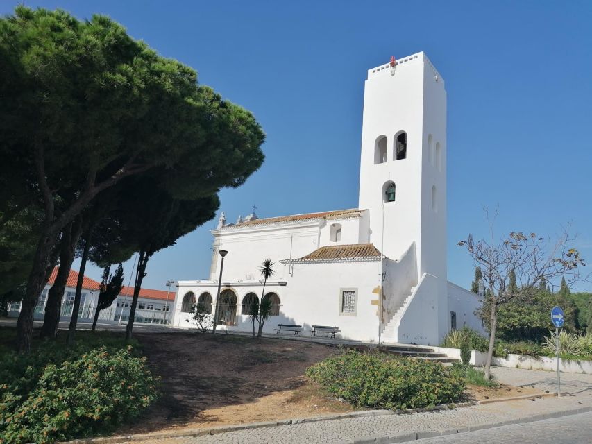Faro: City tour - Faro Cathedral and the old-town power block you can understand fast
