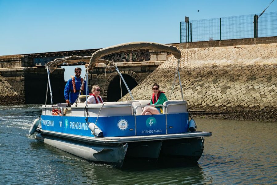 Faro: Deserta Island and Farol Island Catamaran Boat Trip - From Faro Marina to the Ria Formosa channels, in about 3 hours
